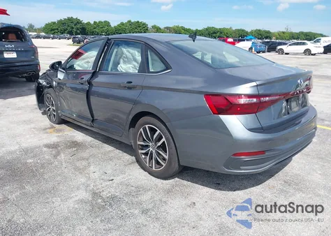 2025 Volkswagen Jetta 1.5T Se из США, поврежденный, VIN 3VW7X7BU7SM012825